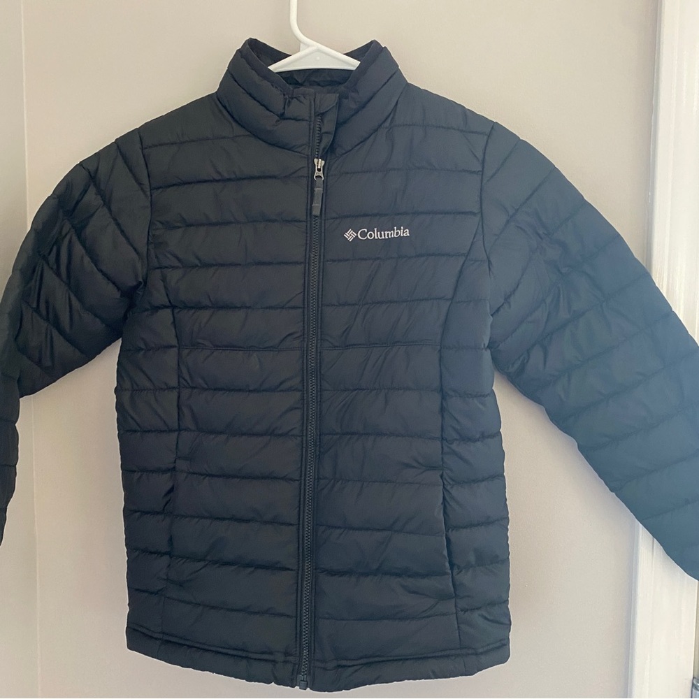 Kids size small (8) Columbia jacket - black